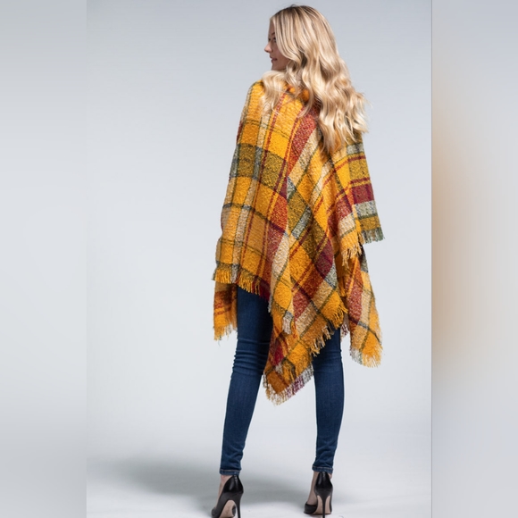 Poncho ﻿Gorgeous Extra Long Plaid w Knit Turtle Neck & Bottom Fringe - Picture 2 of 6